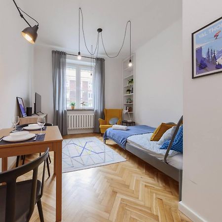 Canary Corner Studio City Centre Warsaw Luaran gambar
