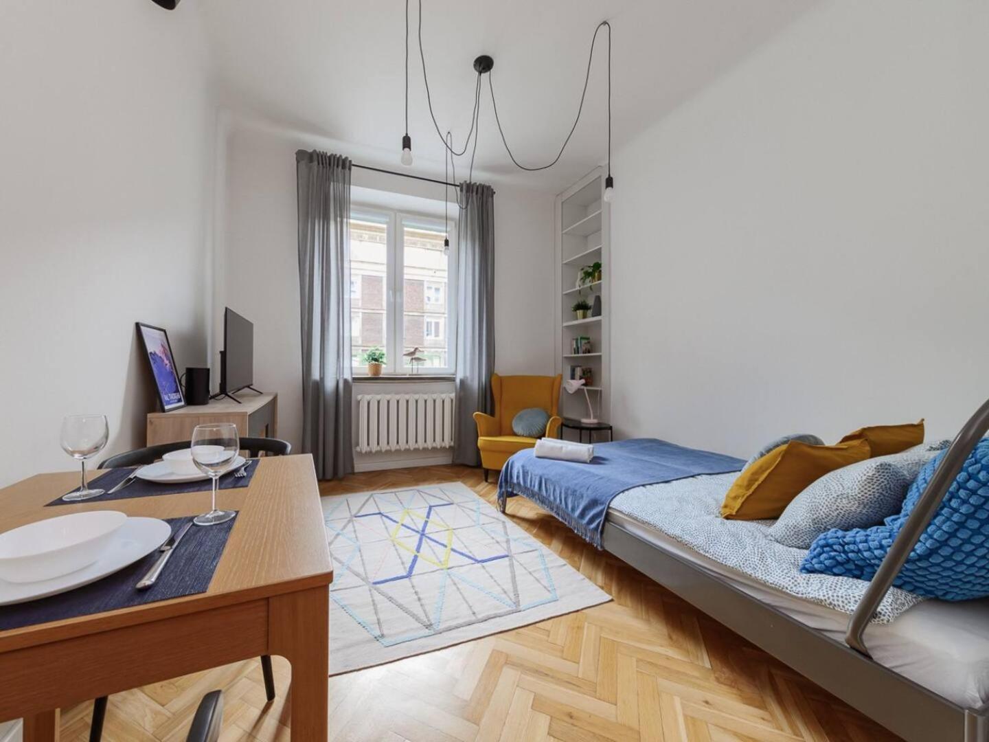 Canary Corner Studio City Centre Warsaw Luaran gambar